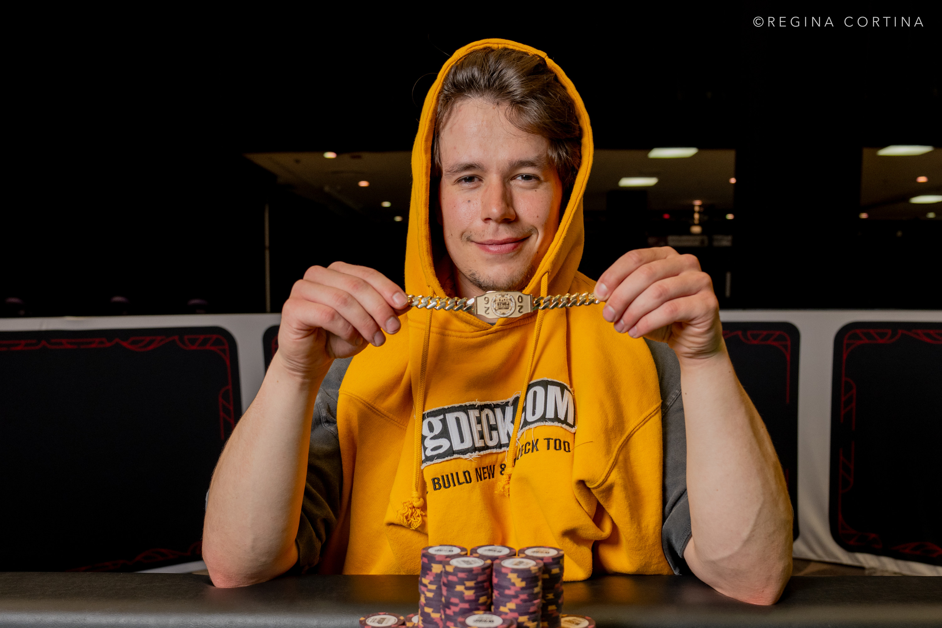 专业解析：Garrett Dwire 在WSOP 2026「夏日储蓄」赛事中的制胜逻辑 - DG视讯入口 - DG真人视讯